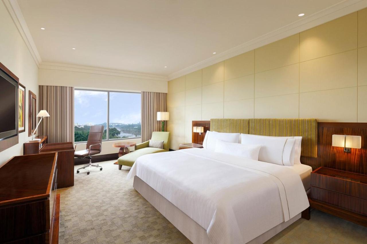 The Westin Pune Koregaon Park Exteriér fotografie