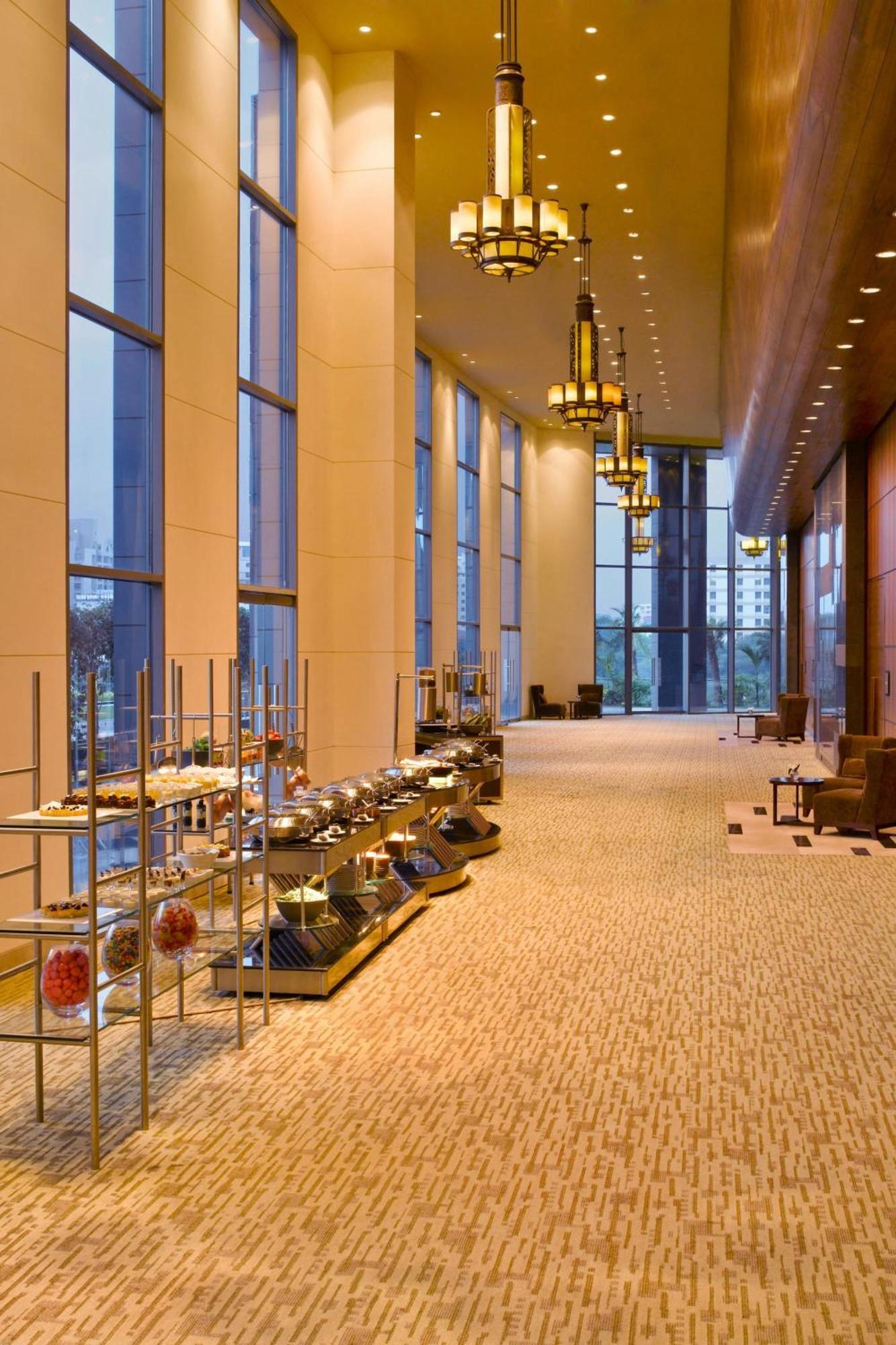 The Westin Pune Koregaon Park Exteriér fotografie